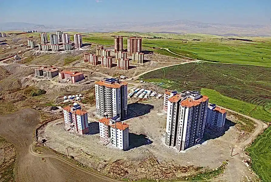 erkut insaat ankara yapracik 14 bolge toki referans Agaoglu Egepen Deceuninck Gealan PVC pencere kapi sistemleri