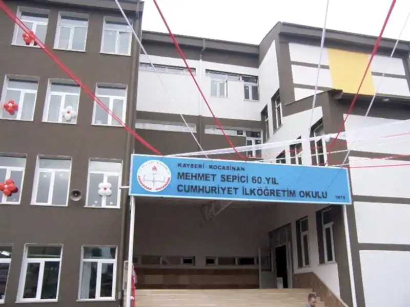 Kayseri Kocasinan Mehmet Sepici 60.Yıl Cumhuriyet İlkokulu 12 Agaoglu Pvc Pencere Sistemleri Winlife Gealan Citywin