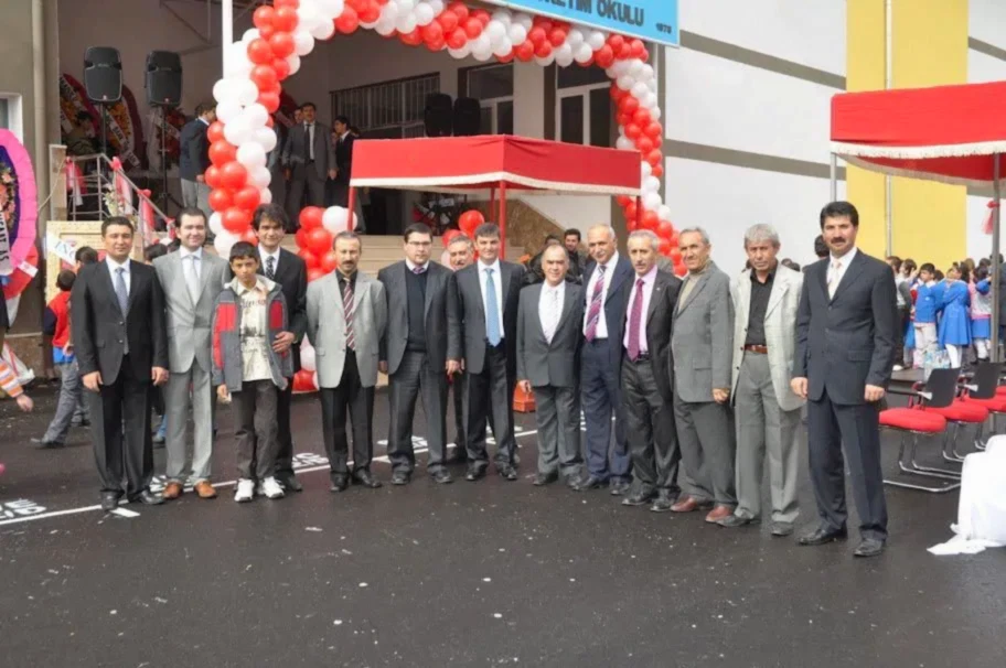 Kayseri Kocasinan Mehmet Sepici 60.Yıl Cumhuriyet İlkokulu 40 Agaoglu Pvc Pencere Sistemleri Winlife Gealan Citywin