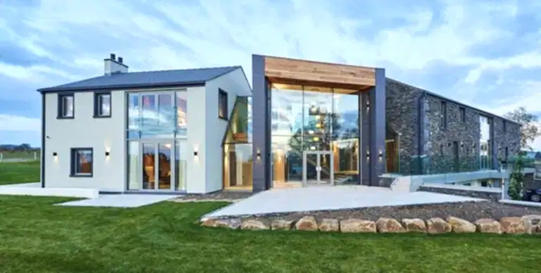 passivhaus pasifev pencereleri villa Agaoglu Egepen Deceuninck Gealan PVC pencere kapi sistemleri